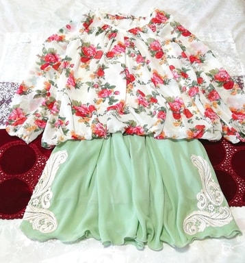 白赤花柄シフォンチュニック ネグリジェ ナイトウェア 緑ショートパンツ 2P White red floral chiffon tunic negligee green shorts